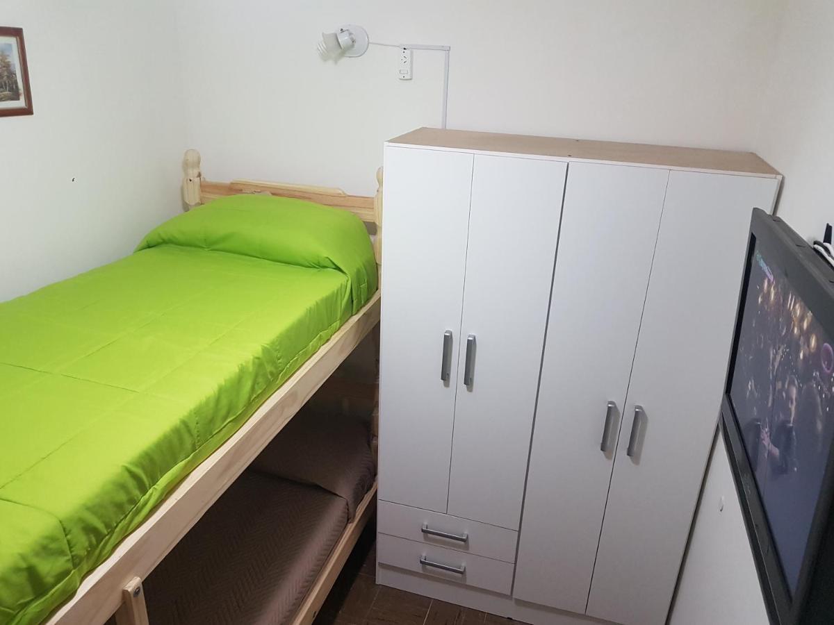 Habitacion Con Bano Privado Un Piso Por Escalera Buenos Aires Exteriör bild